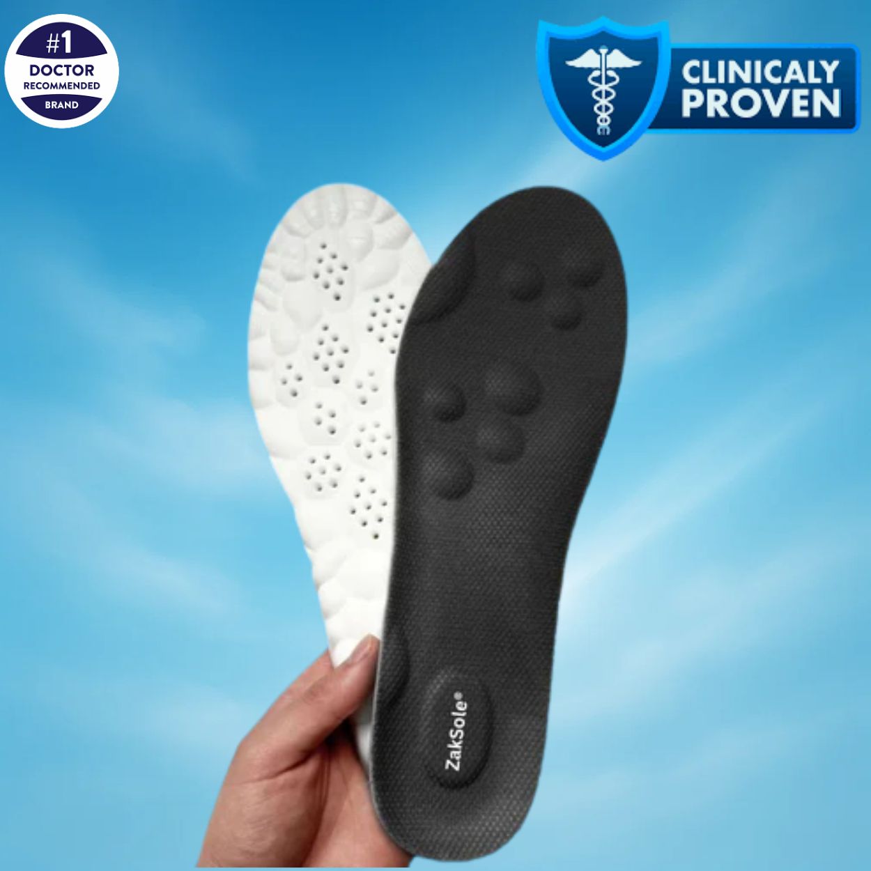 Image showing 4D Cloud technology insoles in black and white, highlighting innovative design for comfort.